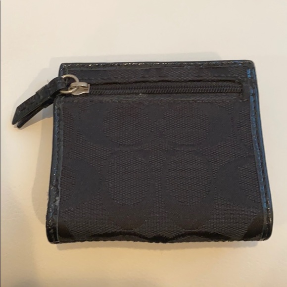 Small Coach Wallet - Picture 2 of 4